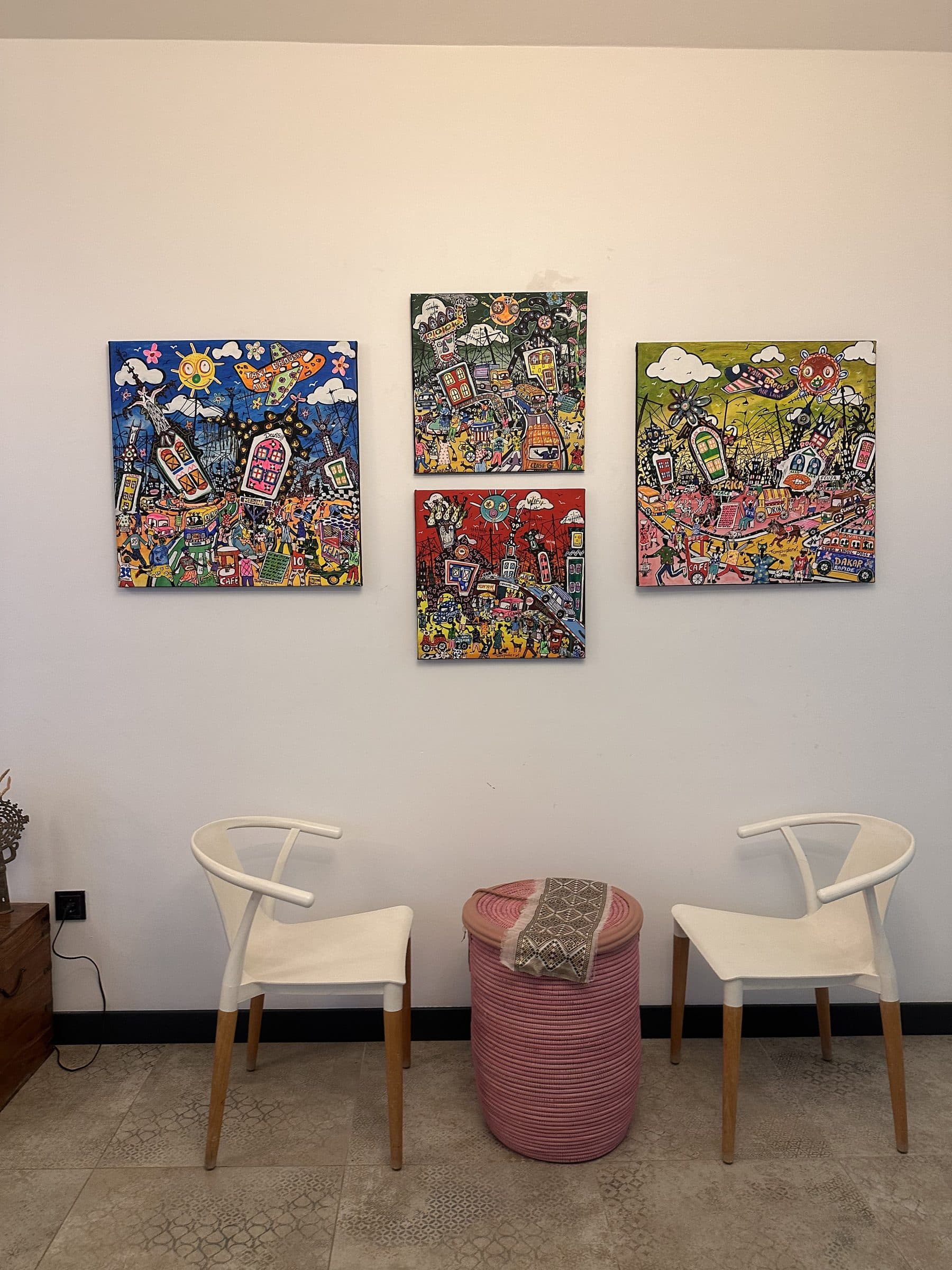 Œuvres accrochées dans la galerie